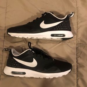 Nike AirMax Tava black size 10.5